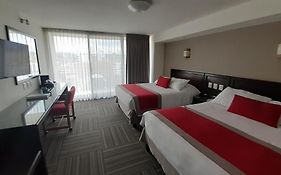 Ramada Plaza by Wyndham Leon